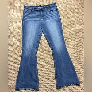 Buckle Black Women's Jeans